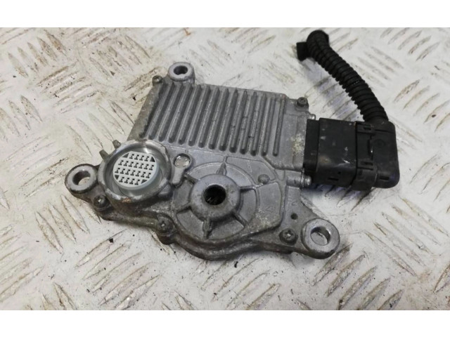 Блок управления двигателя 55571884, 55574308   Opel Meriva B