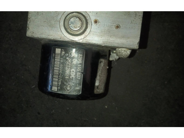 Vstřikovač 8200159837E   Renault Espace IV     