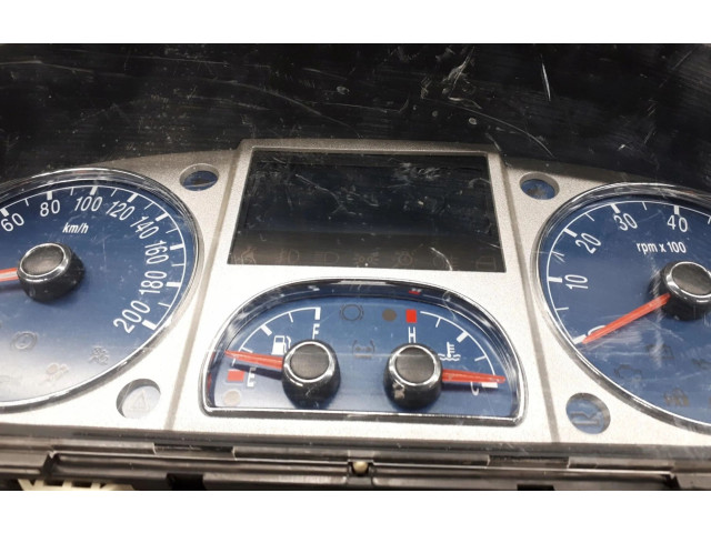 Спидометр (приборный щиток)     555000680304    Lancia Delta II 