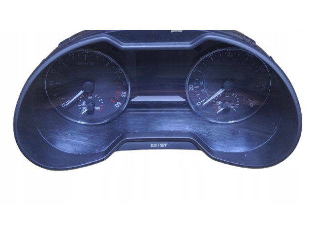 Панель приборов 5E0920951   Skoda Octavia Mk3 (5E)       