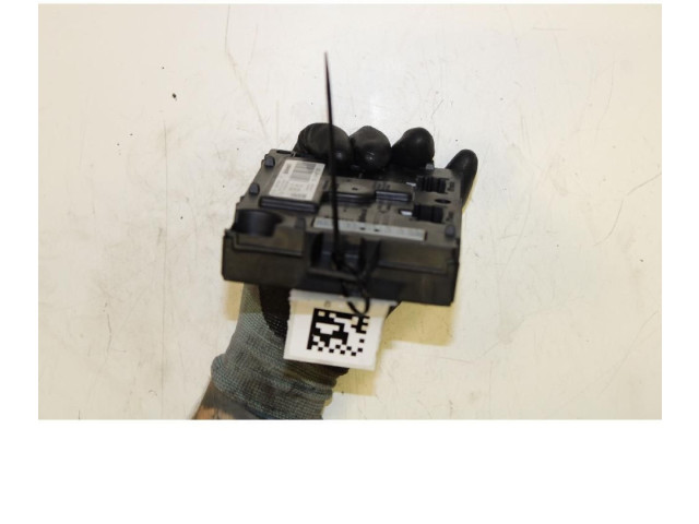 Блок управления BCM   Dacia Spring