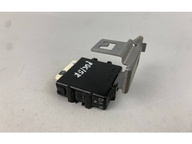 Блок управления 84967SA001 Subaru Forester SG