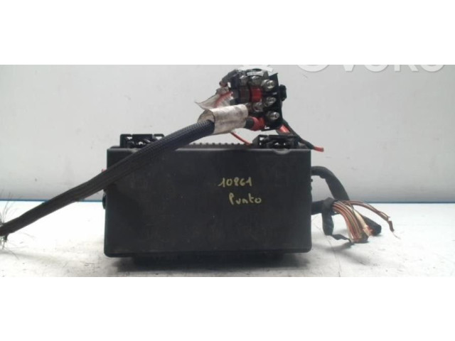   Pojistková skříňka    Fiat Punto (199) 2008