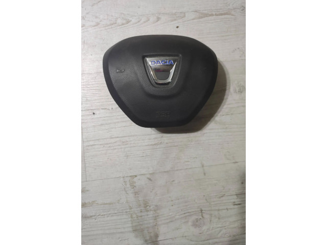 Подушка безопасности водителя 985709812R Dacia Duster II