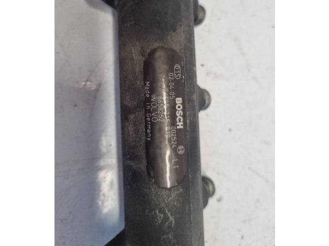 Топливная рампа 8658252 Volvo S60 для двигателя D5244T2