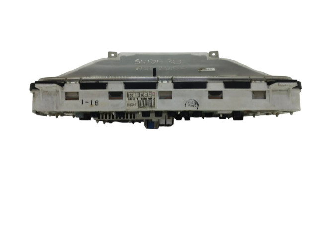 Přístrojová deska Subaru Outback 1997 0201019