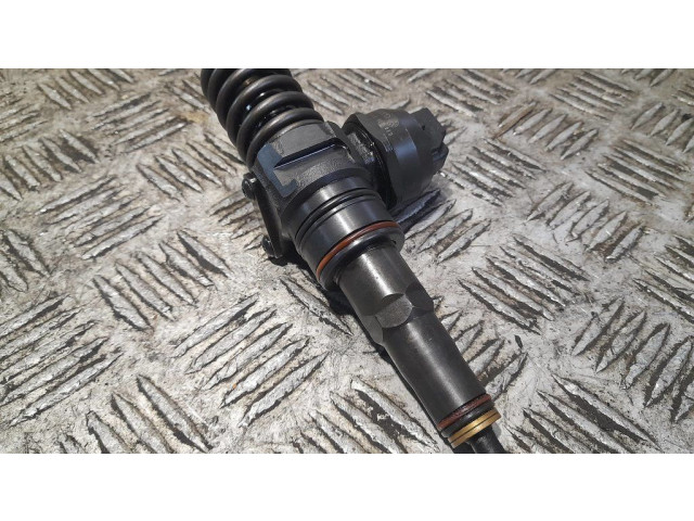 Vstřikovač 038130073AL, 0414720039 Volkswagen PASSAT B5.5 pro naftový motor 1.9
