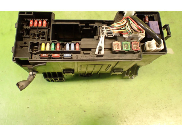 Блок предохранителей     Peugeot 107    