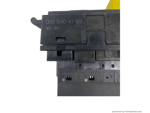 Pojistková skříňka 2085450132 Mercedes-Benz CLK A208 C208 1997