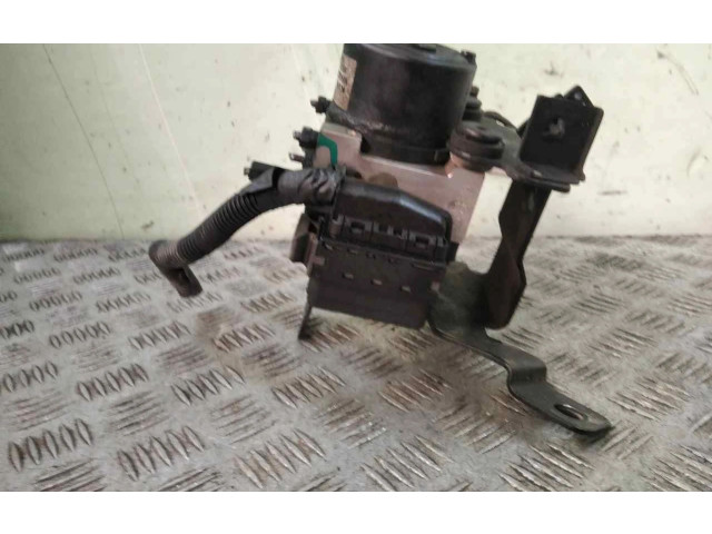 Jednotka ABS 0K2FA667B0 KIA Carnival 2006