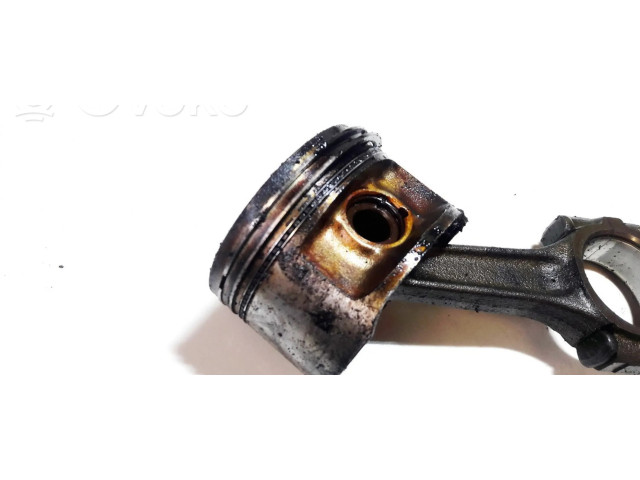 Píst Fiat Bravo - Brava pro benzínový motor 1.6