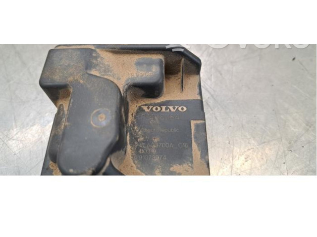 Блок управления топливного насоса 31478784   Volvo XC90