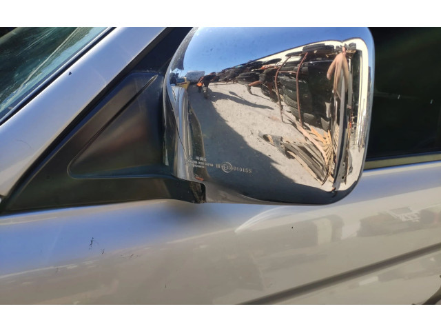 Зеркало электрическое        Mitsubishi Montero   -  года   
