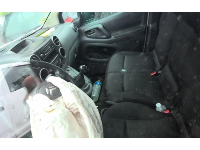 Блок АБС 1607956180 Citroen Berlingo 2008 - 2018 года