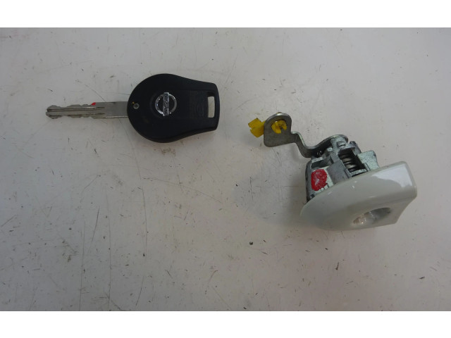 Přístrojová deska  Nissan Micra C+C 2012   