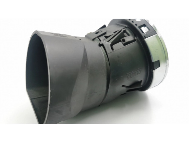 Боковая воздушная решётка