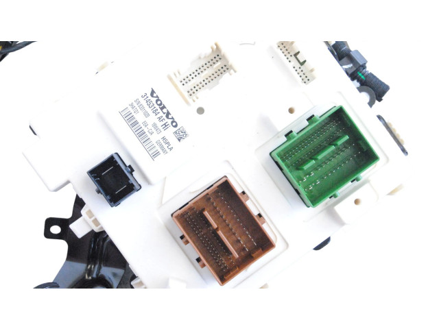 Блок комфорта 31453184 Volvo XC40