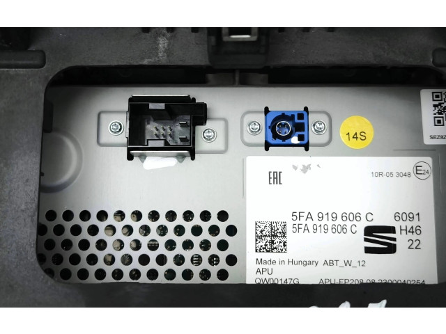 Экран/ дисплей / маленький экран