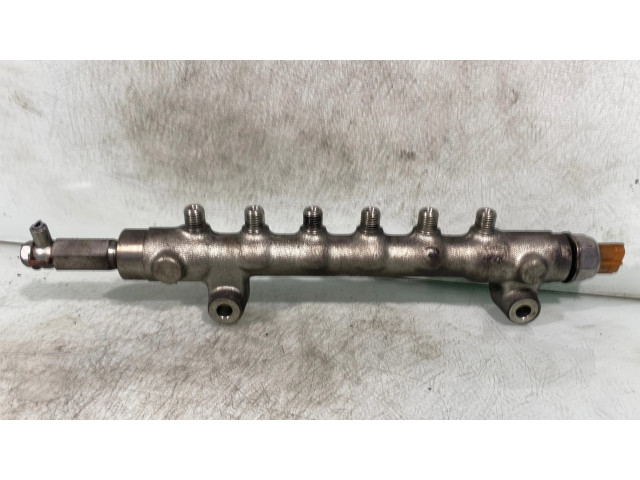 Топливная рампа 07m10601, 07m00571 Mitsubishi Outlander 2.2 для двигателя 4HN