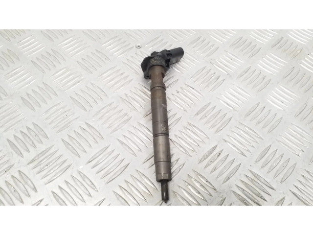 Форсунка 338002F000 KIA Sorento для дизельного двигателя D4HB 2.2