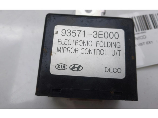 Řídící jednotka 935713E000 KIA Sorento