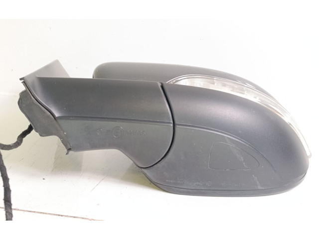 Зеркало электрическое Volkswagen Touran II 2010 - 2016 года