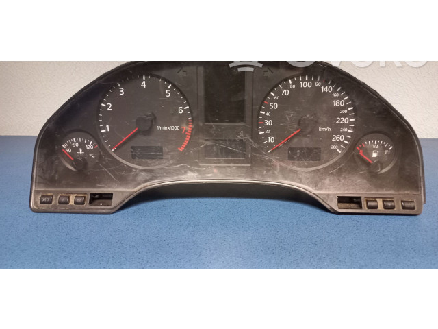 Píst Audi A8 S8 D2 4D