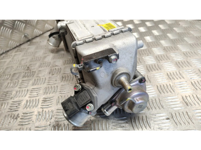 Интеркулер 2827004610, 3939028050 KIA Rio 1.0