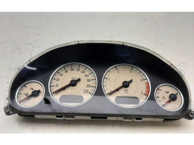 Přístrojová deska  Chrysler Voyager 2005 R826AH  