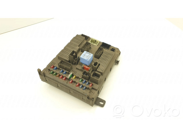 Блок предохранителей 9643805380   Citroen Xsara Picasso    