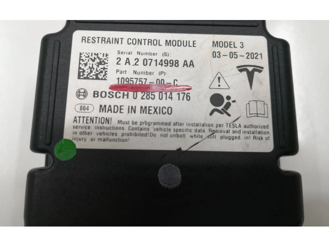 Блок подушек безопасности 109575700C Tesla Model 3