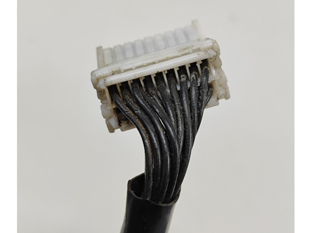 Зеркало электрическое Nissan Titan - года