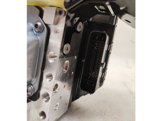 Блок АБС 32333637 Volvo S90, V90 2016-- года