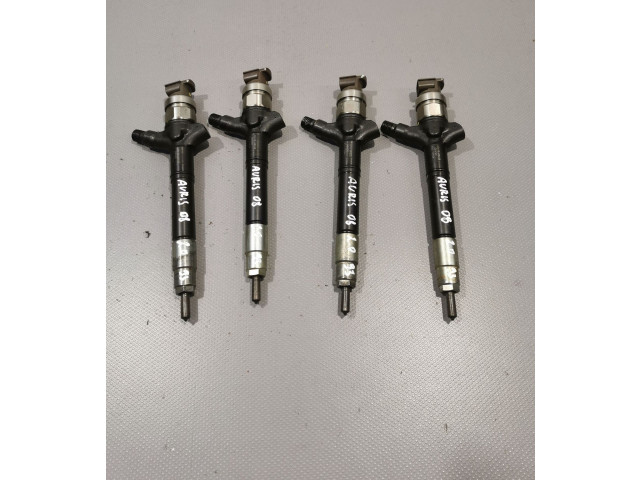 Vstřikovač 236700R030 Toyota Auris 150