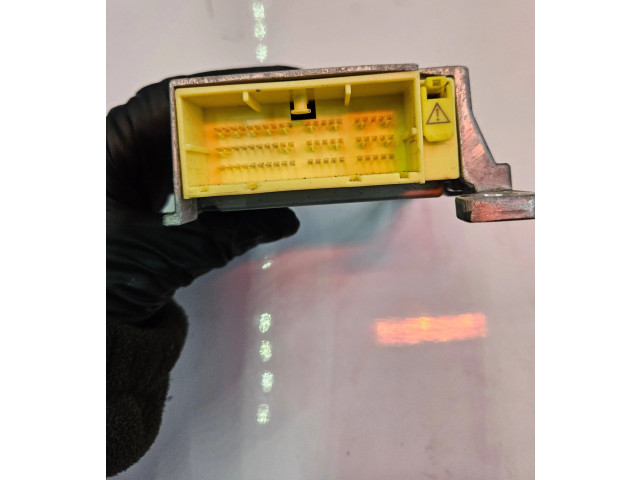 Zpětné zrcátko  Toyota Hilux (AN10, AN20, AN30) 2008  891700K030, 2310003370  