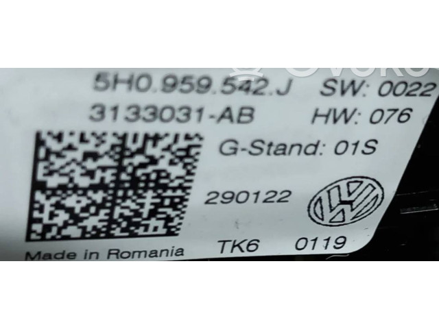 Руль Volkswagen Golf VIII 2019 - года 5H0959542J, 290122