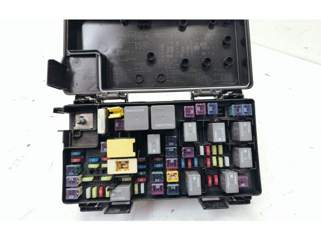 Pojistková skříňka 68239606AA, RT032842J0 Dodge Grand Caravan 2015