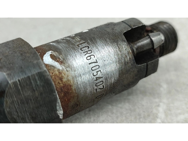 Vstřikovač LCR6705402   Peugeot 504   1.8  