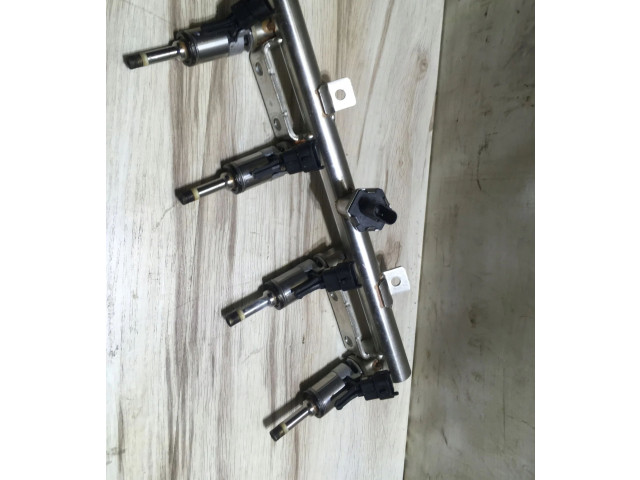 Топливная рампа 968529758002 Citroen C5 Aircross