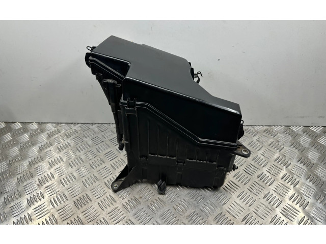   Pojistková skříňka    Lexus GS 300 350 430 450H 2008