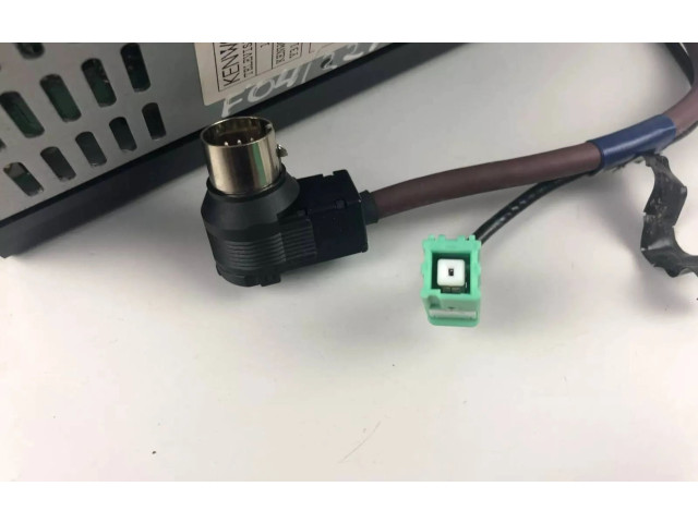 Дисплей    86281SA000   Subaru Forester SG