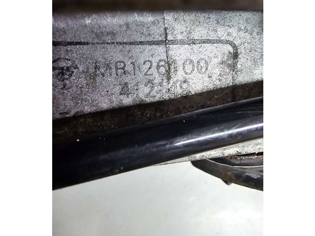 Интеркулер MR126100 Mitsubishi Space Gear