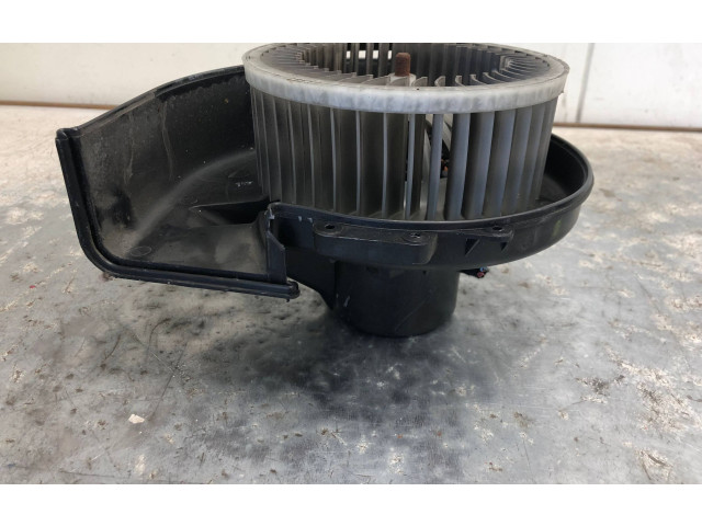 Вентилятор печки    6Q1819015J   Skoda Fabia Mk2 (5J)