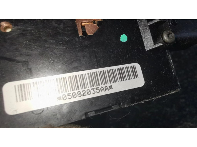 Ручка стеклоочистителей 05082035AA Chrysler Pacifica