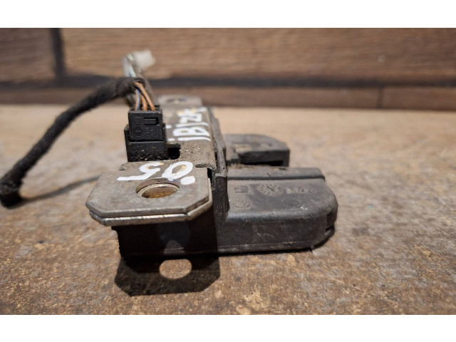 Zámek zadních dveří 6L6827505A   Seat Ibiza III (6L) 2005