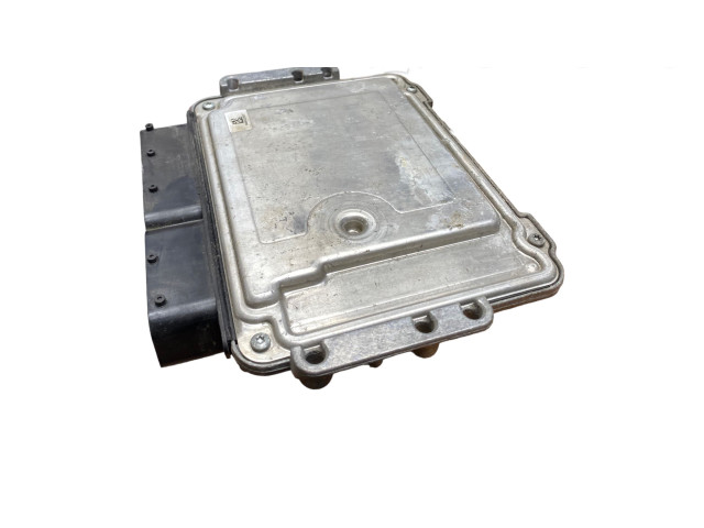 Блок управления двигателя 391112A973, 0281018641   KIA Ceed