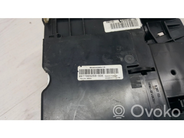 Блок предохранителей 90101246, 18500000000   BMW X3 E83    