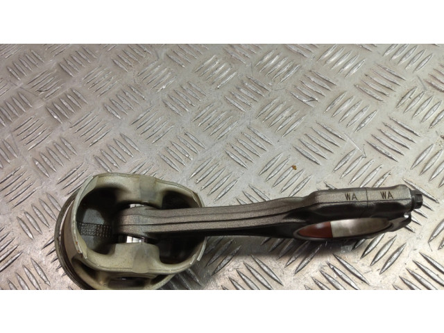 Píst 7843237 BMW 7 F01 F02 F03 F04 pro benzínový motor 4.4 N63B44 V8