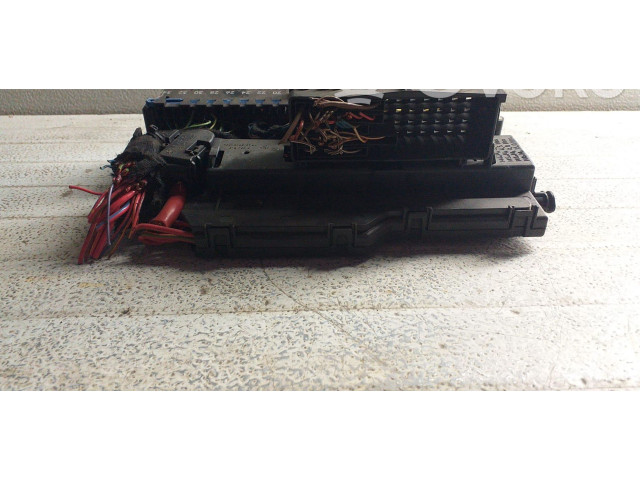 Блок предохранителей 18500.000.000, 18500.000.000 BMW X3 E83