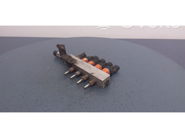 Топливная рампа 09SQ99020002G, 09SQ99020002G   Audi A3 S3 8L  